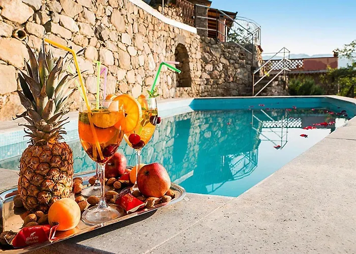 In Sicily With Pool & Views Prázdninový dům Gaggi